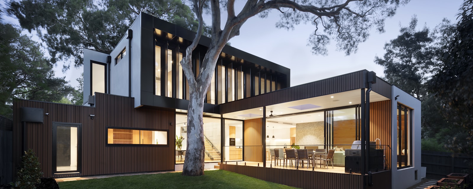 Internet Roofing & Exteriors