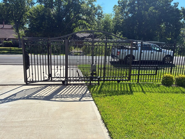 Benjamins Gate Services